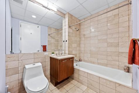 4 Beacon Way Jersey City NJ 07304