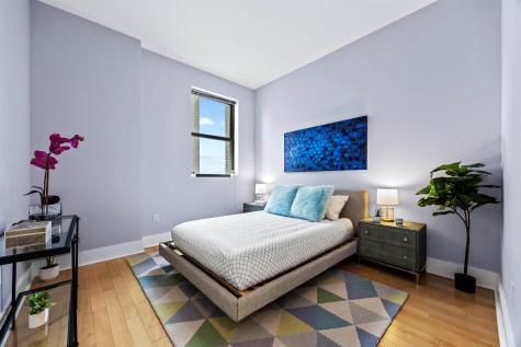 4 Beacon Way Jersey City NJ 07304