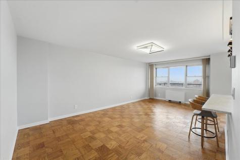 6600 Boulevard East West New York NJ 07093