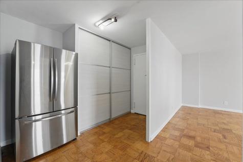 6600 Boulevard East West New York NJ 07093