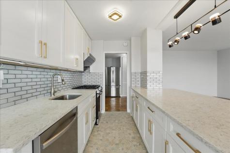 6600 Boulevard East West New York NJ 07093