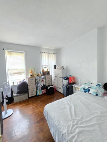 213 48th Street Union City NJ 07087