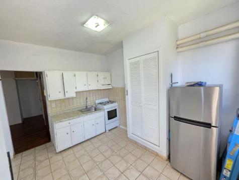 213 48th Street Union City NJ 07087