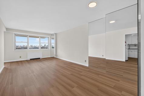 6600 Boulevard East West New York NJ 07093