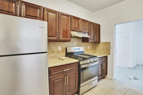 101 73rd Street North Bergen NJ 07047