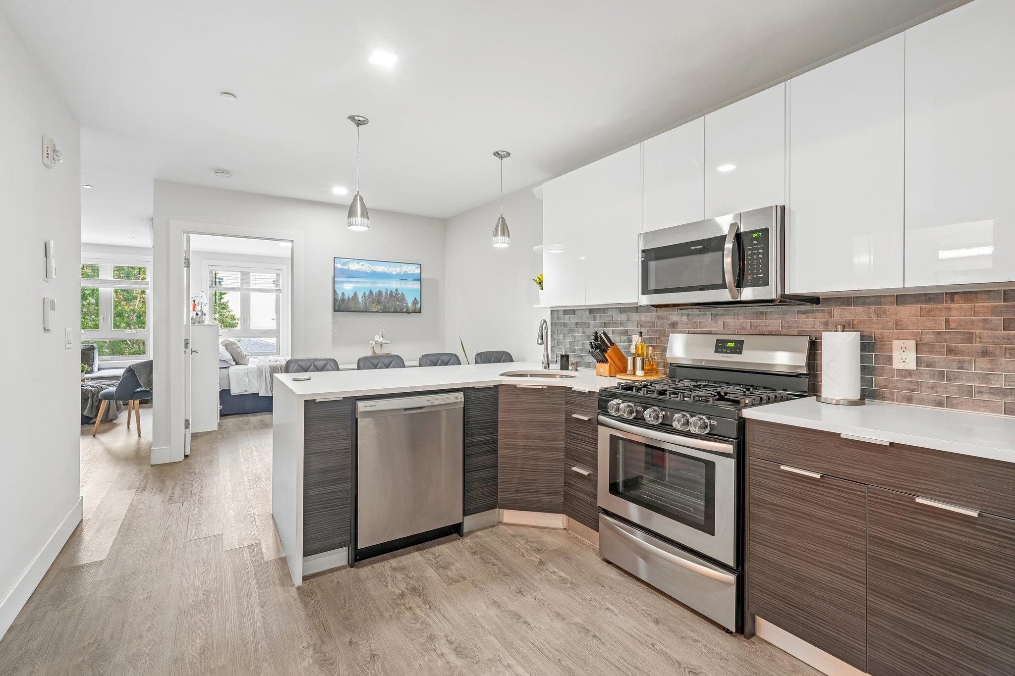 62 69th Street Guttenberg NJ 07093