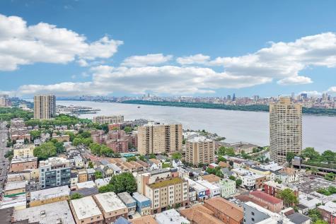 62 69th Street Guttenberg NJ 07093