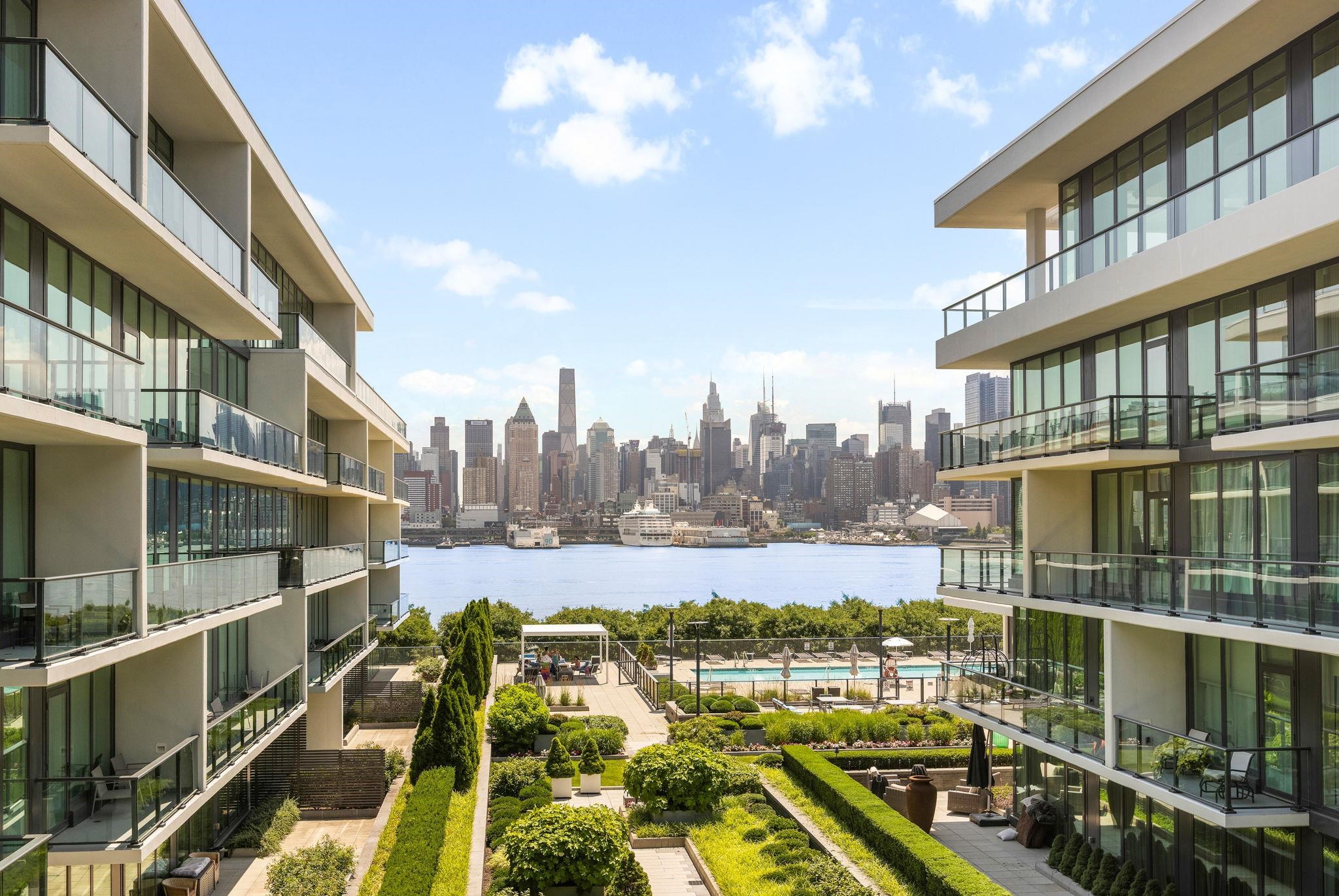 1200 Avenue At Port Imperial Weehawken NJ 07086