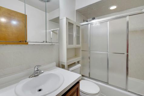 9249 John F Kennedy Boulevard North Bergen NJ 07047