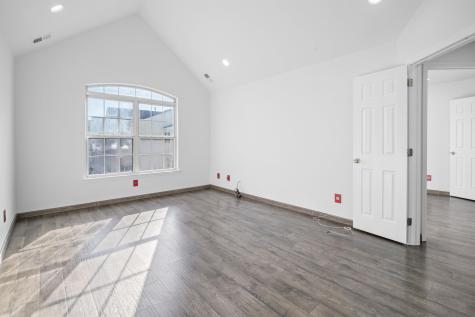 11 Bayside Drive Bayonne NJ 07002