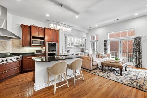 TH-36 Regency Place Weehawken NJ 07086