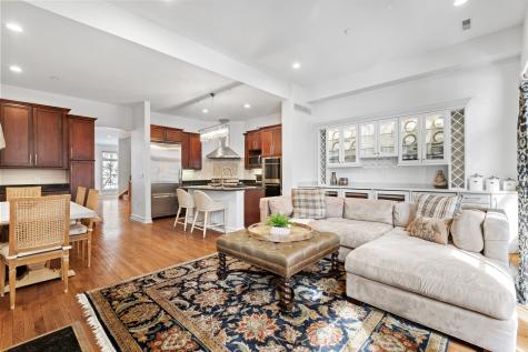 TH-36 Regency Place Weehawken NJ 07086