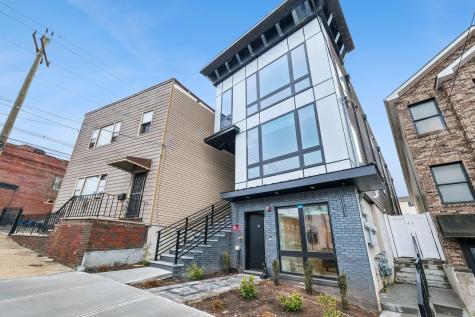 183 Zabriskie Street Jersey City NJ 07307-1111
