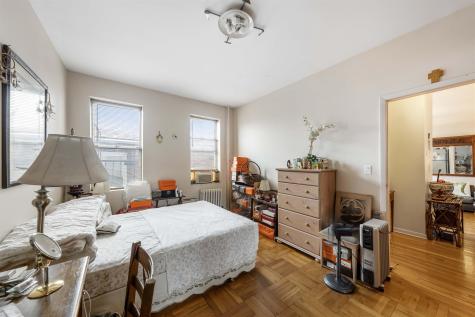8600 1st Avenue North Bergen NJ 07047