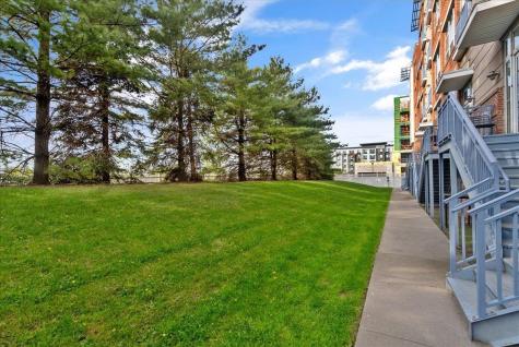 3 Greenwich Drive Jersey City NJ 07305