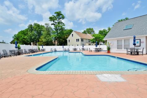 8 Colonial Court Jackson Township NJ 08527