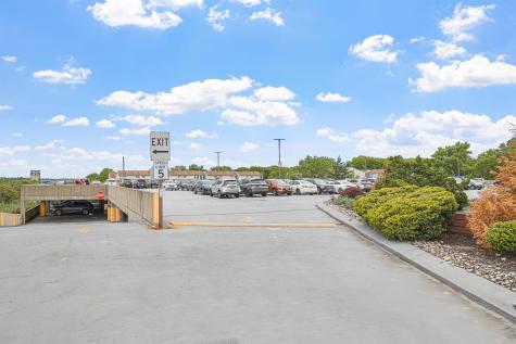 426 Harmon Cove Tower Secaucus NJ 07094