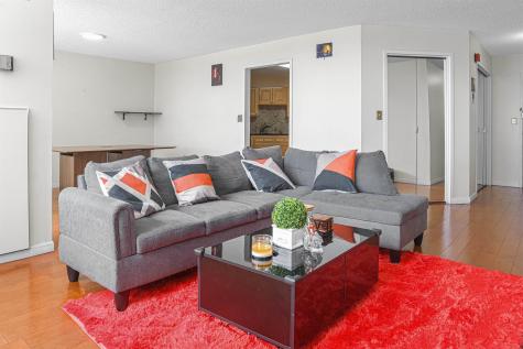 426 Harmon Cove Tower Secaucus NJ 07094