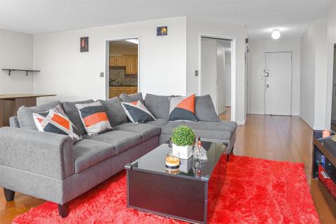 426 Harmon Cove Tower Secaucus NJ 07094