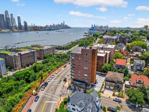 899 Boulevard East Weehawken NJ 07086