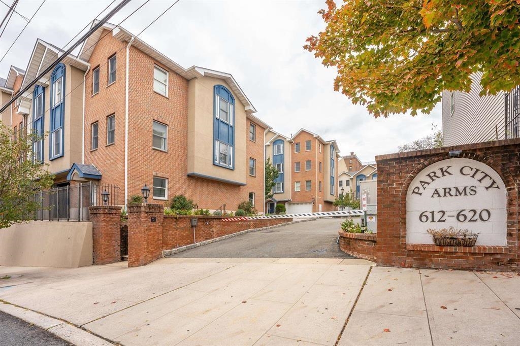 620 38th Street Union City NJ 07087