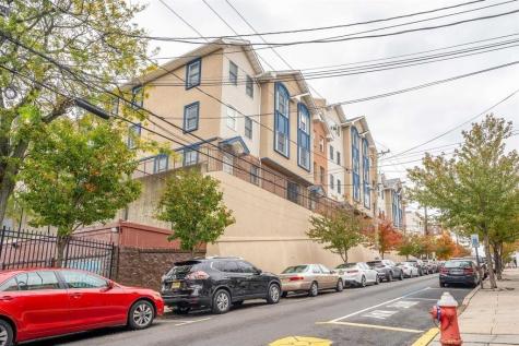 620 38th Street Union City NJ 07087
