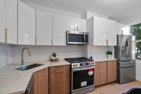 110 Maple Street Weehawken NJ 07086