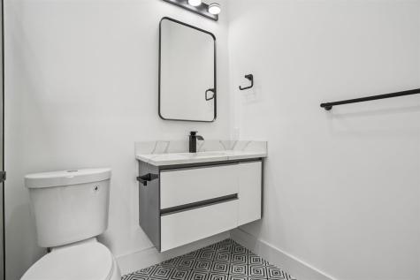 68 Thorne Street Jersey City NJ 07307