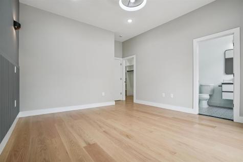 68 Thorne Street Jersey City NJ 07307