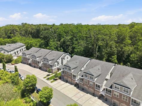404 Waterview Court Hanover Township NJ 07927