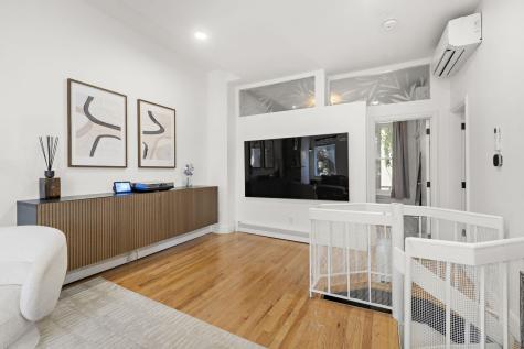 264 7th Street Hoboken NJ 07030