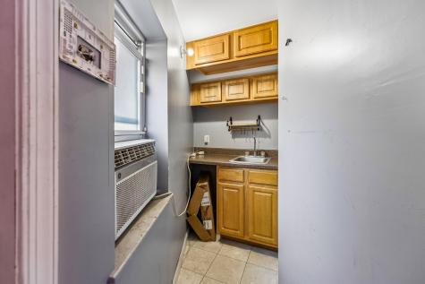 271 Newark Avenue Jersey City NJ 07302