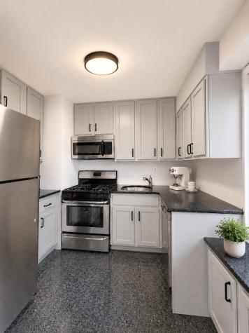 135 Montgomery Street Jersey City NJ 07302