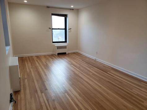 165 Vroom Street Jersey City NJ 07306