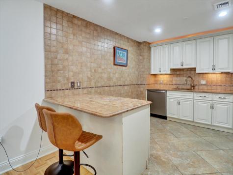 208 Shearwater Court West Jersey City NJ 07305
