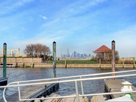 208 Shearwater Court West Jersey City NJ 07305