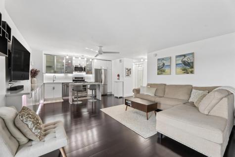 6040 Boulevard East West New York NJ 07093