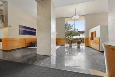 6040 Boulevard East West New York NJ 07093