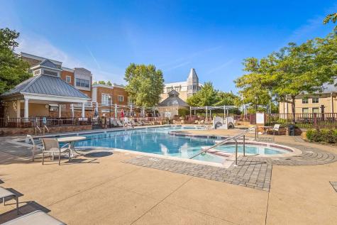 110 Shearwater Court East Jersey City NJ 07305
