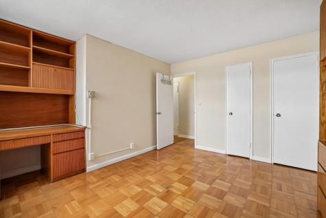 6515 Boulevard East West New York NJ 07093