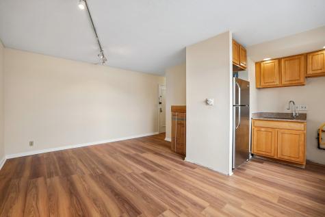 6515 Boulevard East West New York NJ 07093