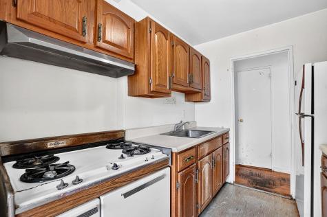 10 Huron Avenue Jersey City NJ 07306