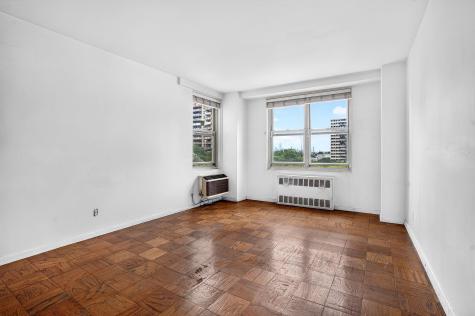10 Huron Avenue Jersey City NJ 07306
