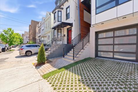 81 Lexington Avenue Jersey City NJ 07304