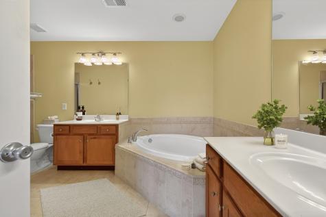 9 Marina Drive Bayonne NJ 07002