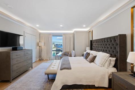 606 Undercliff Avenue Edgewater NJ 07020