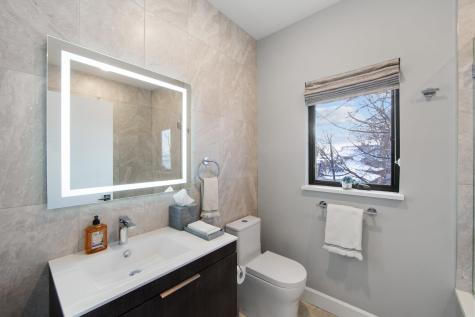 606 Undercliff Avenue Edgewater NJ 07020