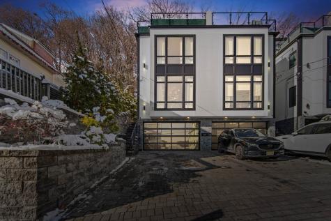 606 Undercliff Avenue Edgewater NJ 07020