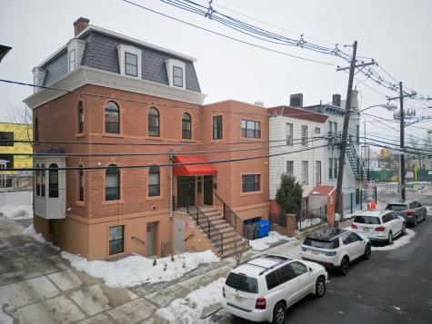 133 Clifton Place Jersey City NJ 07304