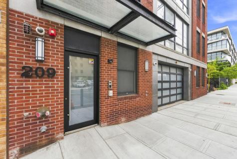 209 Hackensack Plank Road Weehawken NJ 07086